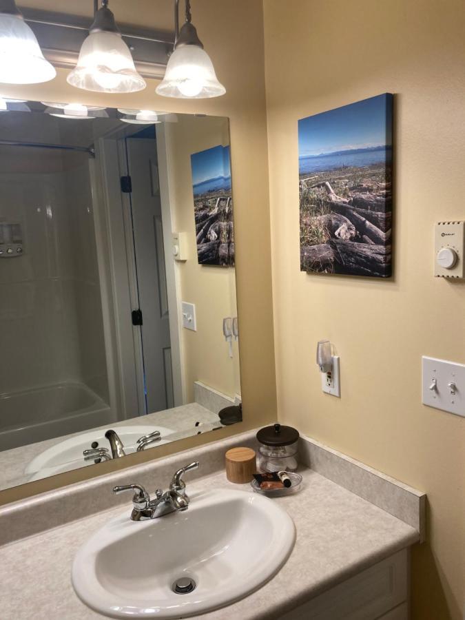 Kye Bay Bnb - A Place To Breathe Comox Extérieur photo